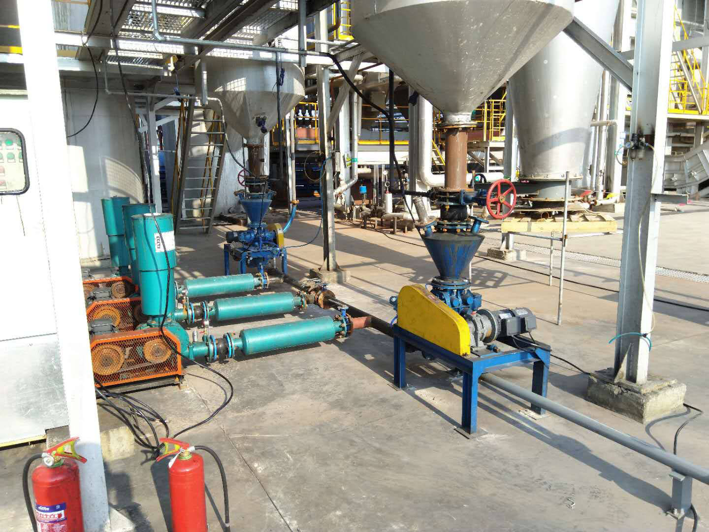 氣力輸送 氣力輸送